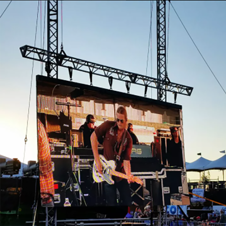 LED OUTDOOR PARA SHOW P3.91 50x50 COM CASE